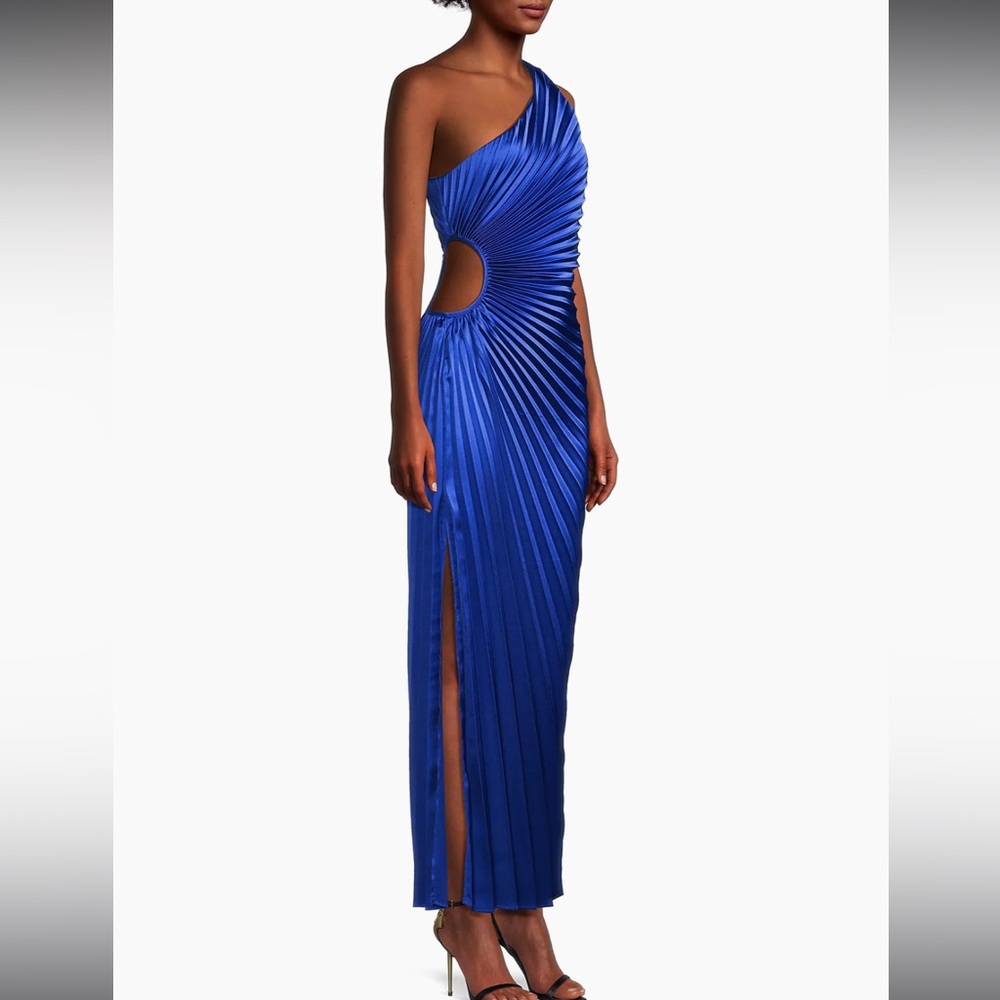 NWT Delfi Solie Pleated Cut-Out Maxi Dress SIZE SMALL